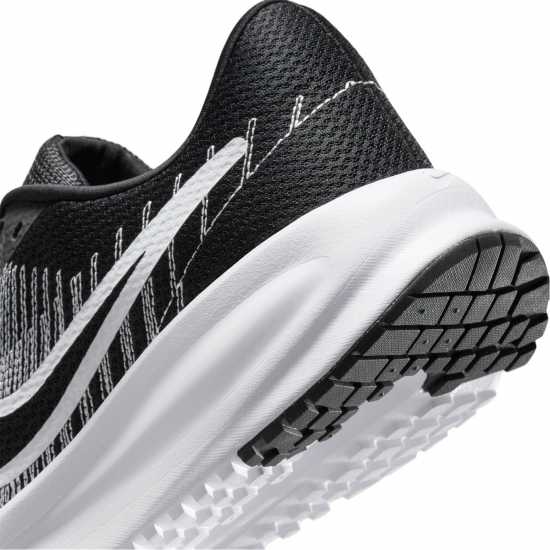Nike Run Defy Черно/Бяло 