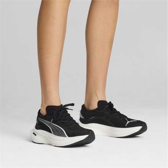 Дамски маратонки за бягане Puma Deviate Nitro 3 Fade Road Running Shoes Womens Черно/Бяло Puma Deviate Nitro 3 Fade Road Running Shoes Womens Черно/Бяло Дамски маратонки за бягане