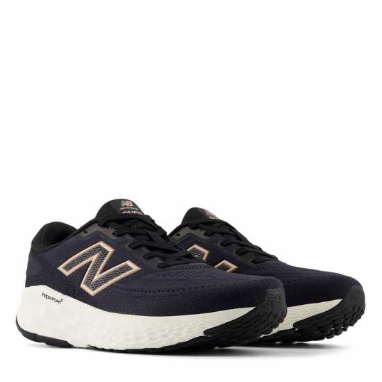 Дамски маратонки за бягане New Balance Evoz V4 Road Running Shoes Womens Черно/Бяло New Balance Evoz V4 Road Running Shoes Womens Черно/Бяло Дамски маратонки за бягане