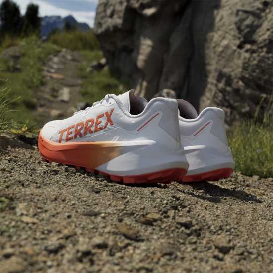Adidas Маратонки За Бягане По Пътеки Terrex Agravic 3 Trail Running Shoes Бяло/Оранжево Мъжки туристически обувки