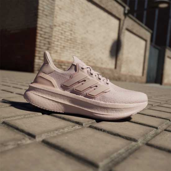 Дамски маратонки за бягане Adidas Ultraboost 5 Running Shoes Womens Розово/Пясъчно/Мет Adidas Ultraboost 5 Running Shoes Womens Розово/Пясъчно/Мет Дамски маратонки за бягане