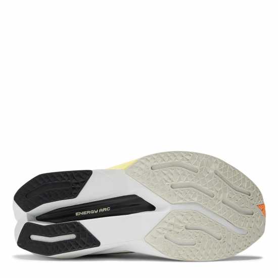 Мъжки маратонки New Balance Fuelcell Supercomp V3 Trainers Mens Бяло/Манго New Balance Fuelcell Supercomp V3 Trainers Mens Бяло/Манго Мъжки маратонки