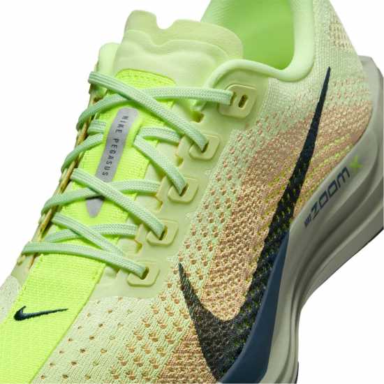 Дамски маратонки за бягане Nike Pegasus Plus Womens Road Running Shoes Волт/Морско синьо Nike Pegasus Plus Womens Road Running Shoes Волт/Морско синьо Дамски маратонки за бягане