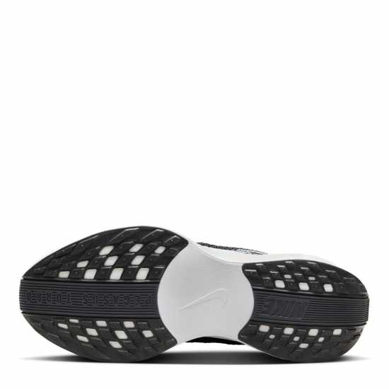 Nike Pegasus Plus Womens Running Shoes  