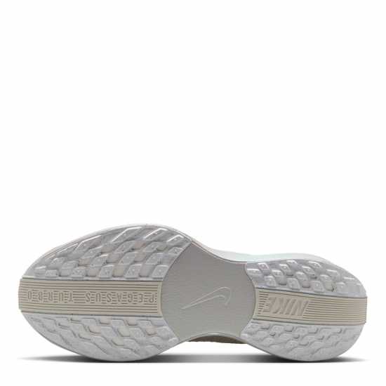 Nike Pegasus Plus Womens Running Shoes  