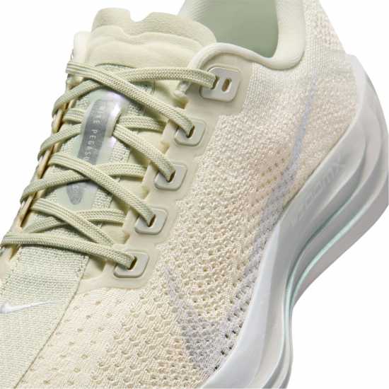 Nike Pegasus Plus Womens Running Shoes  