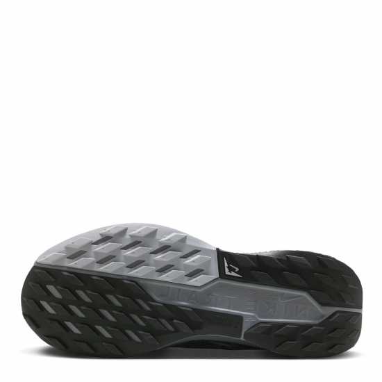 Дамски туристически сандали Nike Pegasus Trail 5 Gore-Tex Running Shoes Womens Black/Wolf Nike Pegasus Trail 5 Gore-Tex Running Shoes Womens Black/Wolf Дамски туристически сандали