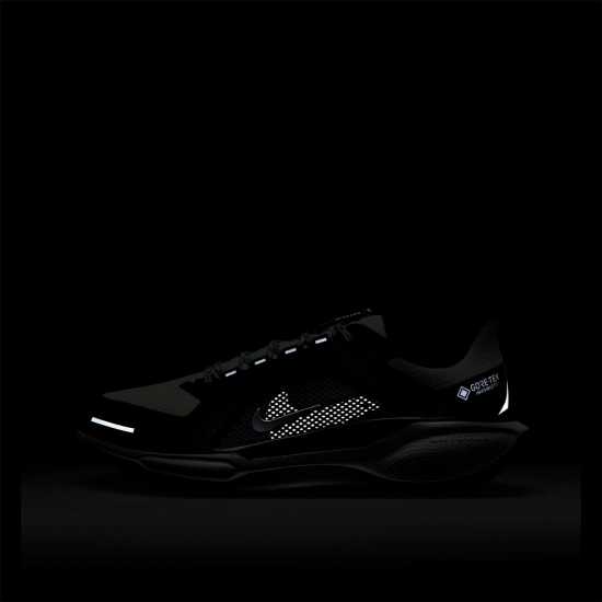 Дамски маратонки за бягане Nike Pegasus 41 Gore-Tex Women'S Waterproof Road Running Shoes Womens Черно/Бяло Nike Pegasus 41 Gore-Tex Women'S Waterproof Road Running Shoes Womens Черно/Бяло Дамски маратонки за бягане