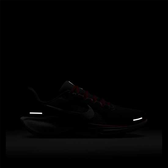 Мъжки маратонки Nike Pegasus 41 Men's Road Running Shoes ДК СМОКИ ГРЕЙ/П Nike Pegasus 41 Men's Road Running Shoes ДК СМОКИ ГРЕЙ/П Мъжки маратонки