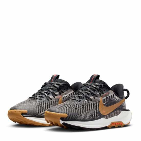 Детски маратонки Nike Pegasus Trail 5 Big Kids Running Shoes Desert Nike Pegasus Trail 5 Big Kids Running Shoes Desert Детски маратонки