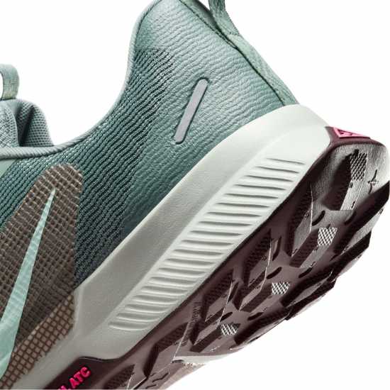 Nike Juniper Trail 3 Running Trainers Mens Clay Green/Mint Мъжки туристически обувки