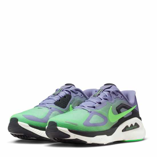 Nike Structure Plus Nike Structure Plus