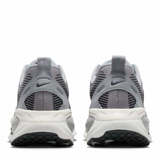 Nike Мъжки Маратонки За Бягане Vomero 18  Mens Running Shoes Wolf Grey 