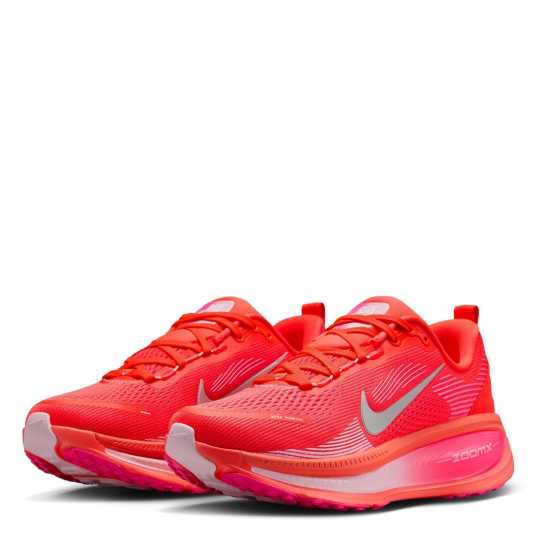 Маратонки за бягане Nike Vomero 18 Road Running Shoes Womens Brt/Wht-Hyp Pnk Nike Vomero 18 Road Running Shoes Womens Brt/Wht-Hyp Pnk Дамски маратонки за бягане