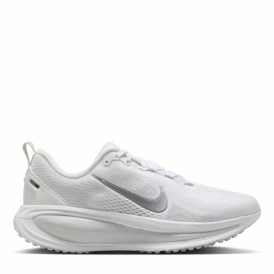 Nike Vomero 18 Road Running Shoes Womens Бяло/Металик Маратонки за бягане