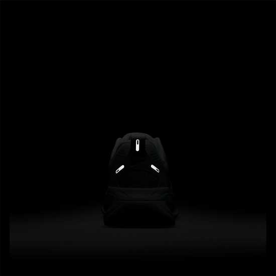 Маратонки за бягане Nike Vomero 18 Road Running Shoes Womens White/Mint Nike Vomero 18 Road Running Shoes Womens White/Mint Дамски маратонки за бягане