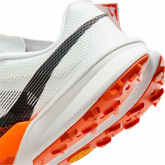 Nike Мъжки Маратонки Бягане По Пътеки Kiger 10 Trail Running Shoes Mens White 