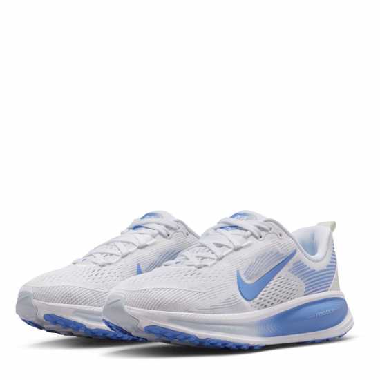 Nike Vomero 18 Trainers Juniors Бяло/Кралски пулс 