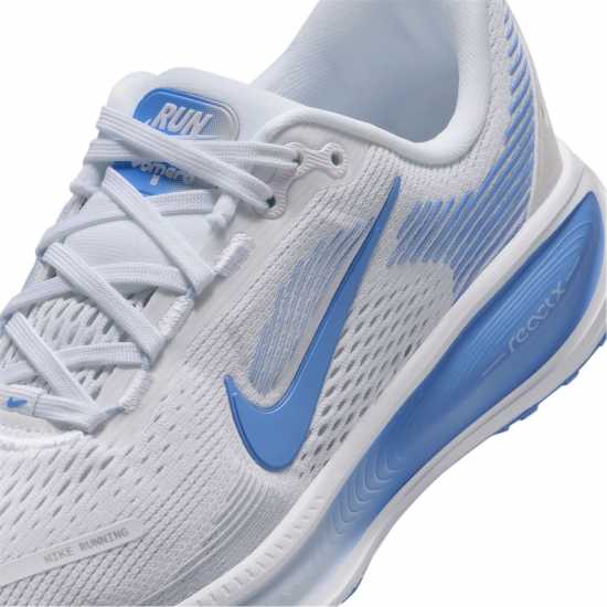 Nike Vomero 18 Trainers Juniors Бяло/Кралски пулс 