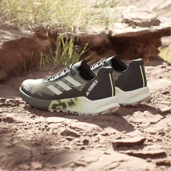Adidas Мъжки Маратонки Бягане По Пътеки Terrex Agravic Flow 2 Gtx Trail Running Shoes Mens Adidas Мъжки Маратонки Бягане По Пътеки Terrex Agravic Flow 2 Gtx Trail Running Shoes Mens