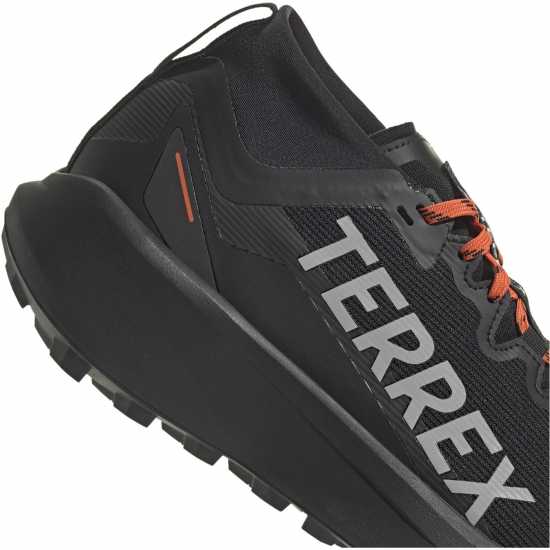 Мъжки туристически обувки Adidas Маратонки За Бягане По Пътеки Agravic Gore-Tex Trail Running Shoes Черно Adidas Маратонки За Бягане По Пътеки Agravic Gore-Tex Trail Running Shoes Черно Мъжки туристически обувки