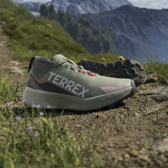 Дамски туристически сандали Adidas Маратонки За Бягане По Пътеки Terrex Agravic Gtx Trail Running Shoes Womens Сребърно зелено Adidas Маратонки За Бягане По Пътеки Terrex Agravic Gtx Trail Running Shoes Womens Сребърно зелено Дамски туристически сандали
