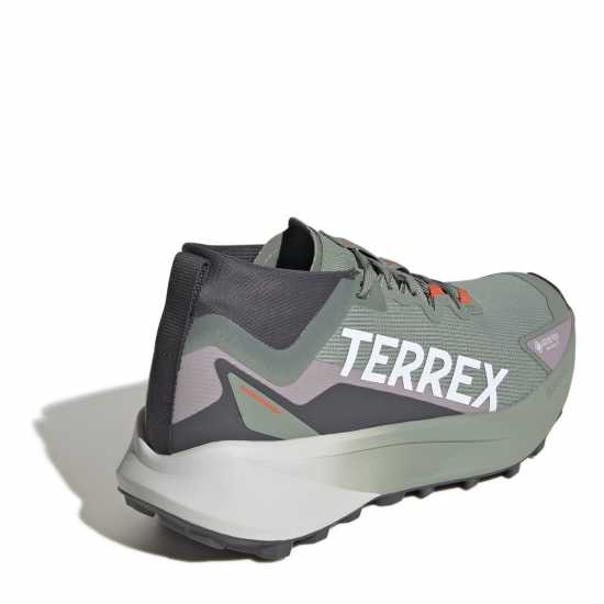 Дамски туристически сандали Adidas Маратонки За Бягане По Пътеки Terrex Agravic Gtx Trail Running Shoes Womens Сребърно зелено Adidas Маратонки За Бягане По Пътеки Terrex Agravic Gtx Trail Running Shoes Womens Сребърно зелено Дамски туристически сандали