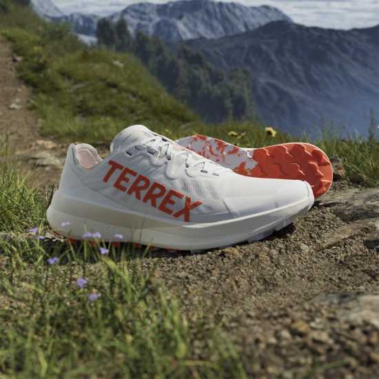 Мъжки туристически обувки Adidas Мъжки Маратонки Бягане По Пътеки Terrex Agravic Speed Trail Running Shoes Mens Сиво/оранжево Adidas Мъжки Маратонки Бягане По Пътеки Terrex Agravic Speed Trail Running Shoes Mens Сиво/оранжево Мъжки туристически обувки