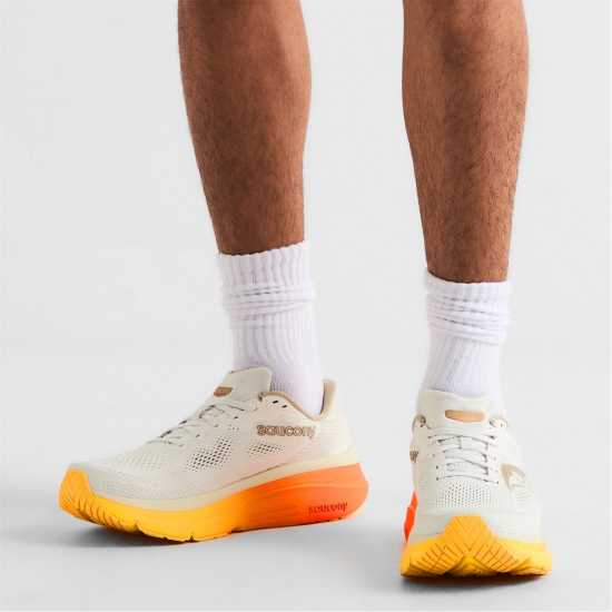 Saucony Men's Running Shoes Ivory/Fire Saucony Men's Running Shoes Ivory/Fire