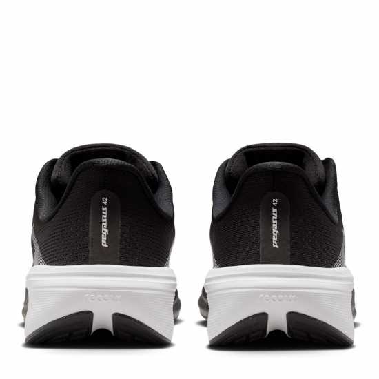 Nike Kids Pegasis 42 Every Day Running Shoes Black/White Nike Kids Pegasis 42 Every Day Running Shoes Black/White