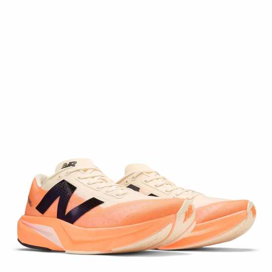 Мъжки маратонки New Balance Fuelcell Rebel V4 Running Trainers Mens Бяло/Манго New Balance Fuelcell Rebel V4 Running Trainers Mens Бяло/Манго Мъжки маратонки
