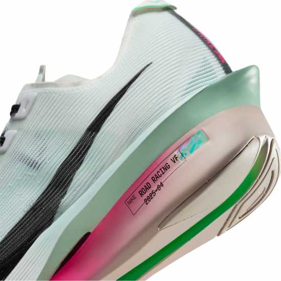 Маратонки за бягане Nike Vaporfly 4 Road Running Shoes Womens White/Black Nike Vaporfly 4 Road Running Shoes Womens White/Black Маратонки за бягане
