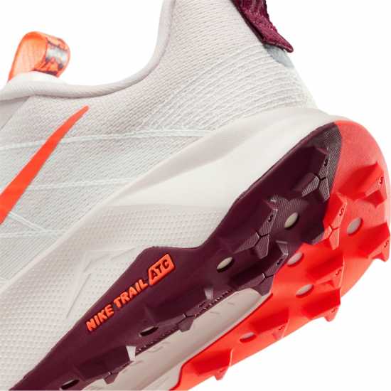 Маратонки за бягане Nike Маратонки За Бягане По Пътеки Wildhorse 10 Trail Running Shoes Womens Sail/Hyer Crims Nike Маратонки За Бягане По Пътеки Wildhorse 10 Trail Running Shoes Womens Sail/Hyer Crims Маратонки за бягане