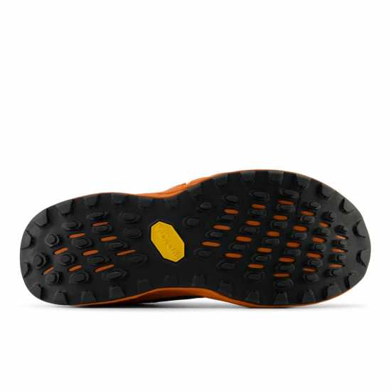 Мъжки Маратонки Бягане По Пътеки New Balance V8 Mens Trail Running Shoes Черно/Оранжево 