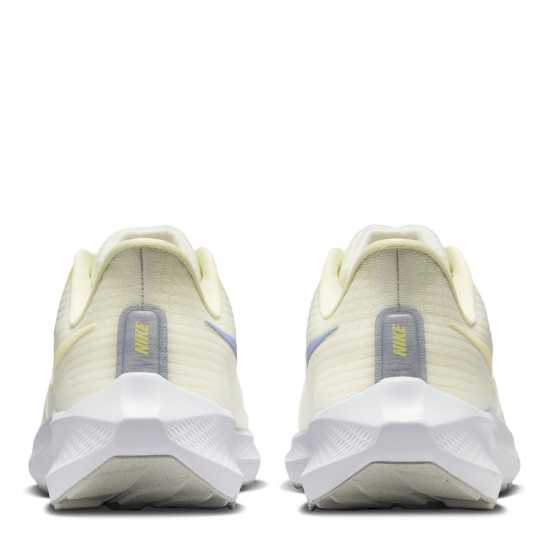 Nike W Air Zm Pegasu Ld32  Маратонки за бягане