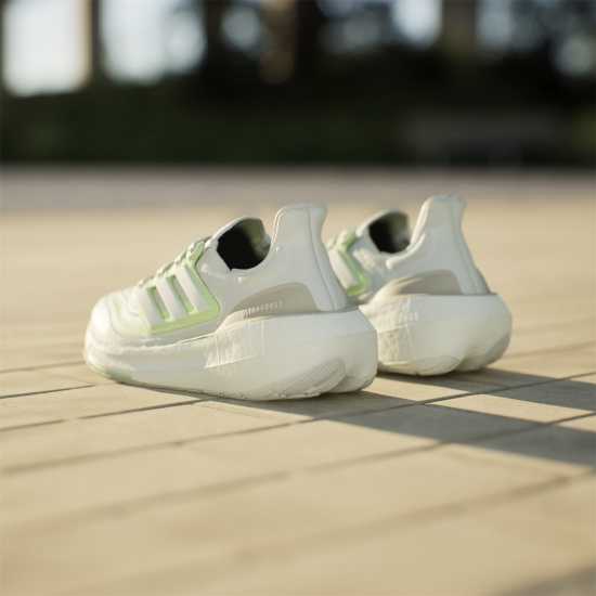 Adidas Ultraboost Light Running Trainers Womens Кристален ясен Маратонки за бягане