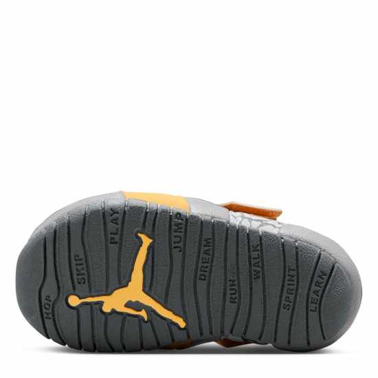 Air Jordan Flare Infant/toddler Shoes Gold/Grey Детски сандали и джапанки