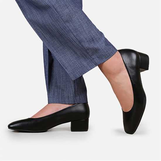 Wheres That From Black Patent Square Toe Block Heels Ladies Черно Пу Дамски обувки