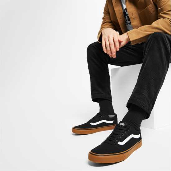Мъжки текстилни маратонки и платненки Vans Ward Shoes Черно/Гума Vans Ward Shoes Черно/Гума Мъжки текстилни маратонки и платненки