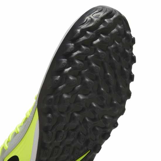 Мъжки футболни бутонки Nike Pantom Luna Ii Academy Turf Football Boots Сребро/Волт Nike Pantom Luna Ii Academy Turf Football Boots Сребро/Волт Мъжки футболни бутонки