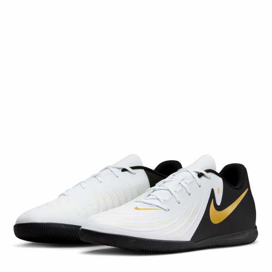Nike Phantom Gx 2 Club Indoor Court Football Boots Бяло/Черно/Злато Футболни стоножки