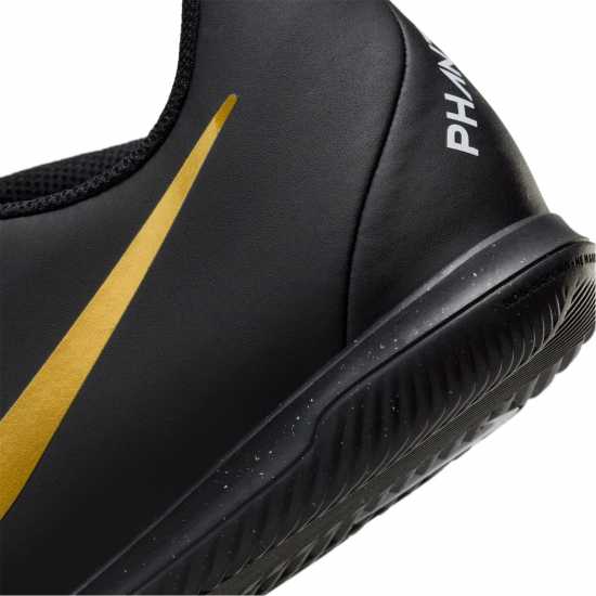 Nike Phantom Gx 2 Club Indoor Court Football Boots Бяло/Черно/Злато Футболни стоножки