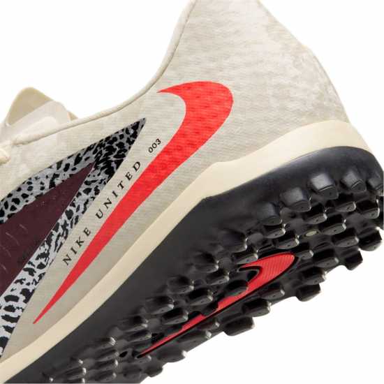 Nike Phantom 6 Low Academy Adults Astro Turf Football Boots Nike Phantom 6 Low Academy Adults Astro Turf Football Boots
