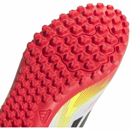 Adidas F50 Adults Club Astro Turf Football Boots Бяло/Червено Футболни стоножки