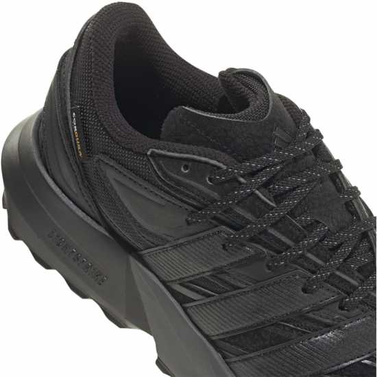 Adidas Lightblaze Runners Adidas Lightblaze Runners