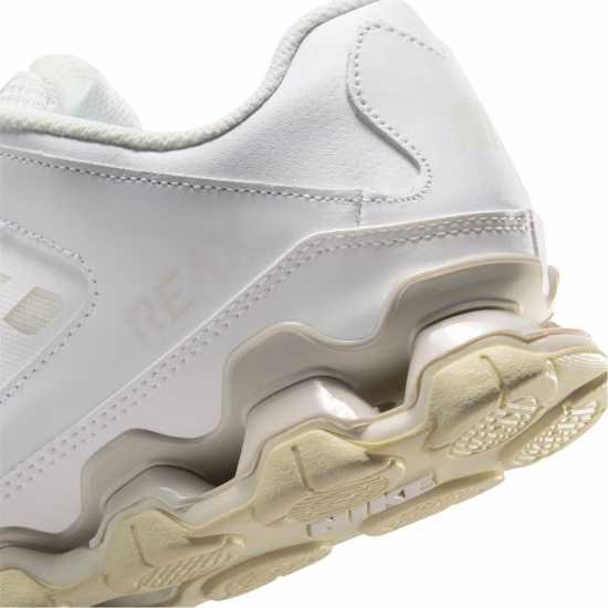 Nike Women's Trainers White 
