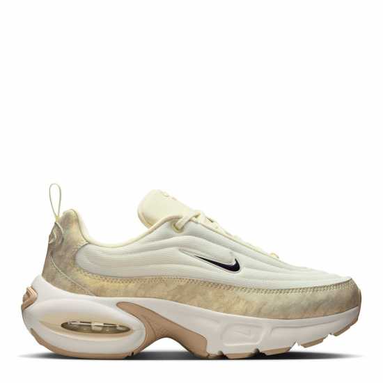 Nike Women's Trainers Coconut Milk 