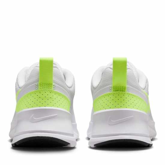 Nike Max Nuaxis Бяло/Черно Дамски маратонки