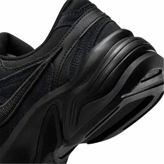 Nike Al8 Трикратно черно 