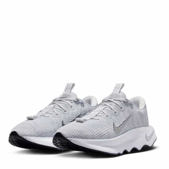 Дамски маратонки Nike Motiva Women's Walking Shoes Връхно бяло Nike Motiva Women's Walking Shoes Връхно бяло Дамски маратонки